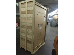 快件大量揽货中，订仓请联系易龙商务网